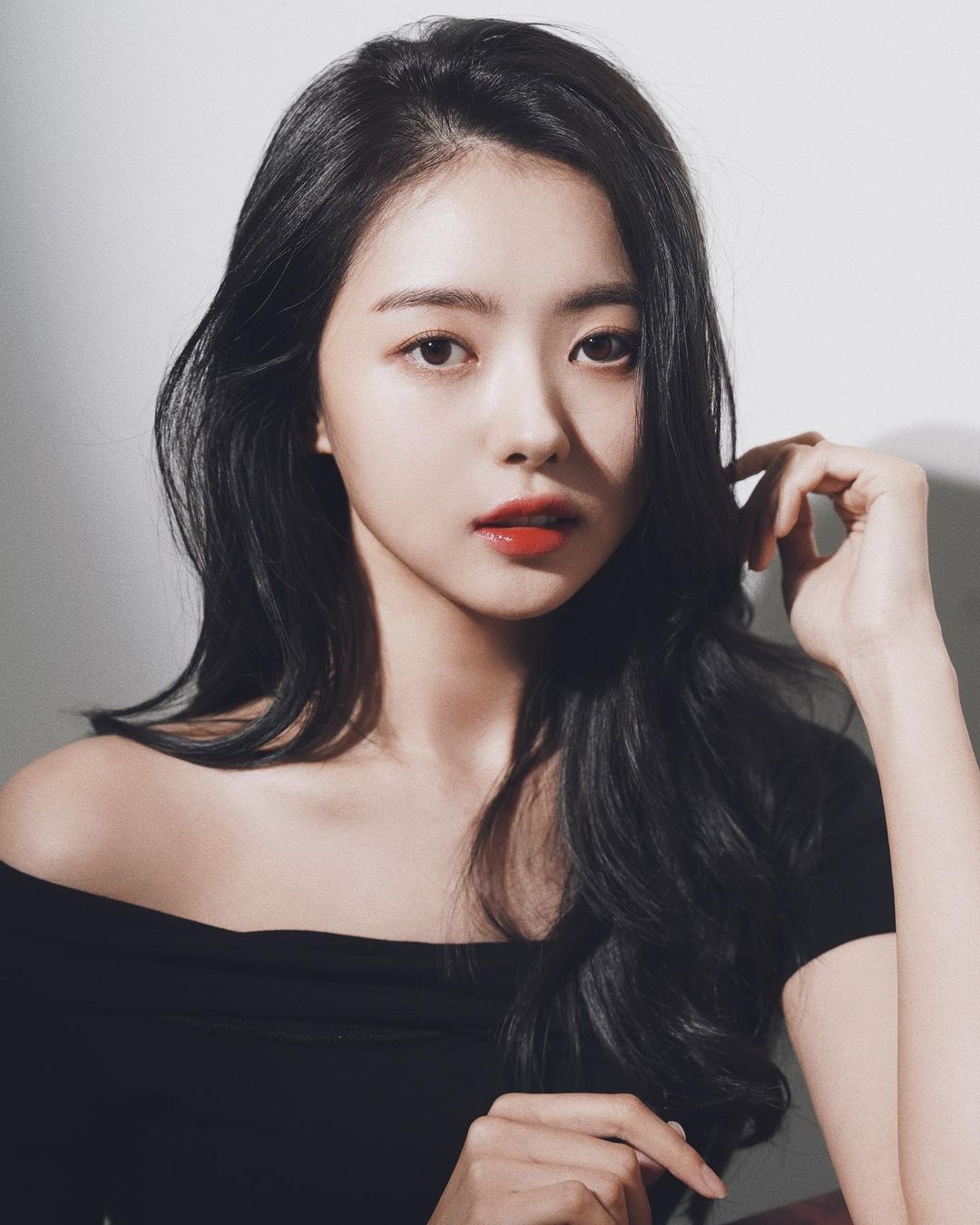 Digosipkan Pacar Kim Soo hyun, Ini Profil & Fakta Lim Nayoung
