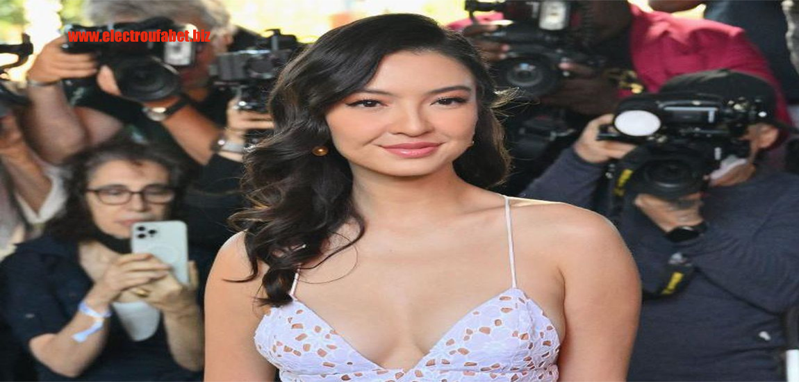 Raline Shah Pesona Bintang